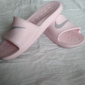 Nike slides